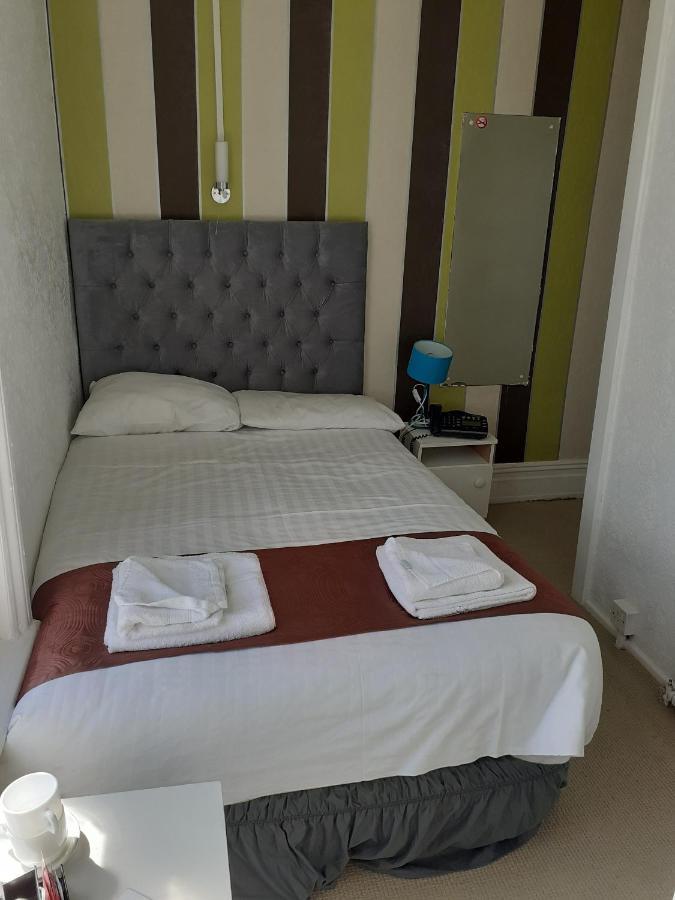 The Coastal Bay Hotel Блекпул Екстериор снимка
