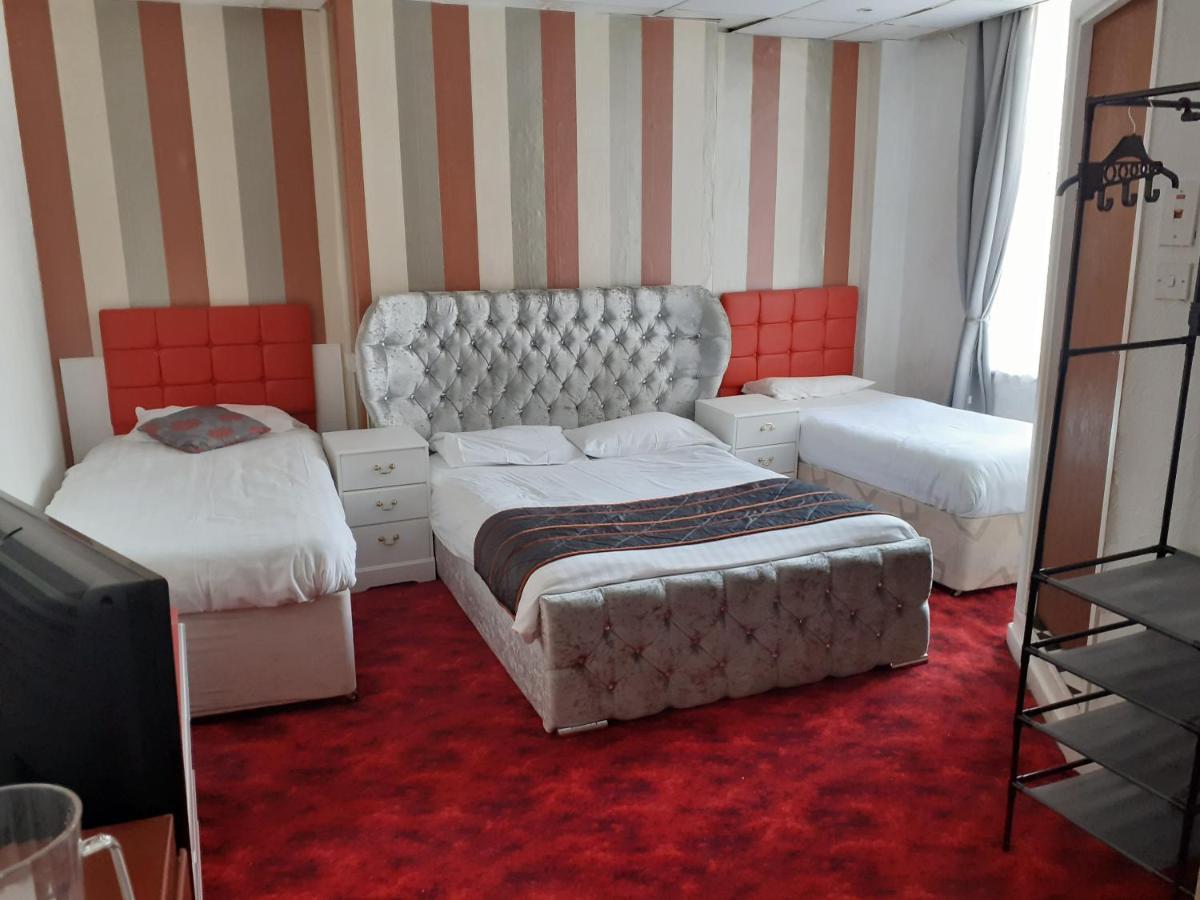 The Coastal Bay Hotel Блекпул Екстериор снимка